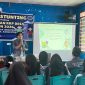 Mahasiswa Kuliah Kerja Nyata (KKN) Tematik Institut Teknologi dan Bisnis (ITB) Nobel Indonesia yang bertugas di Desa Lebbotengae, Kecamatan Cenrana, Kabupaten Maros. (Foto: ist)